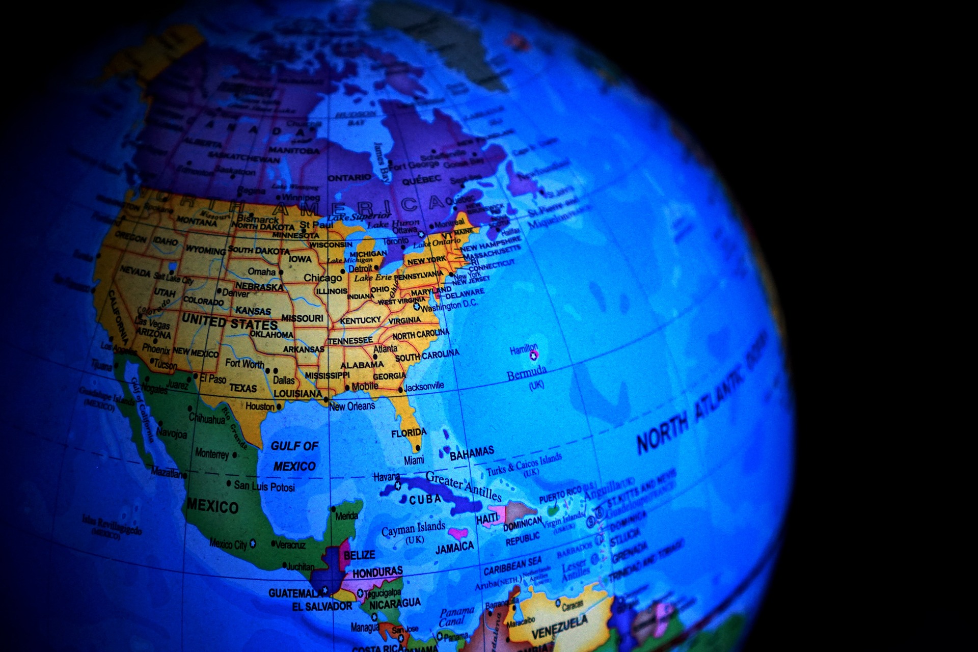 the-earth-1567610_1920